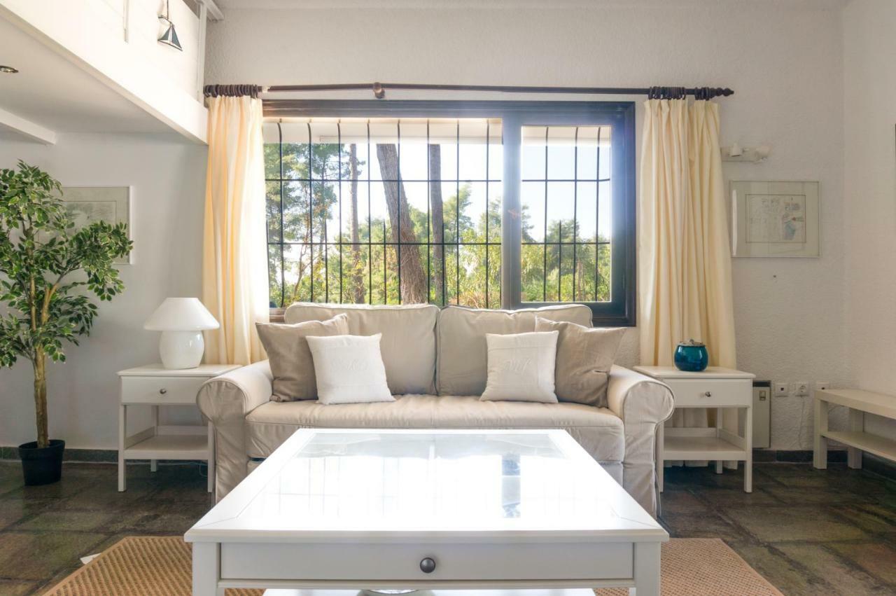 Villa Aurora In Sani With Garden And Pool 외부 사진